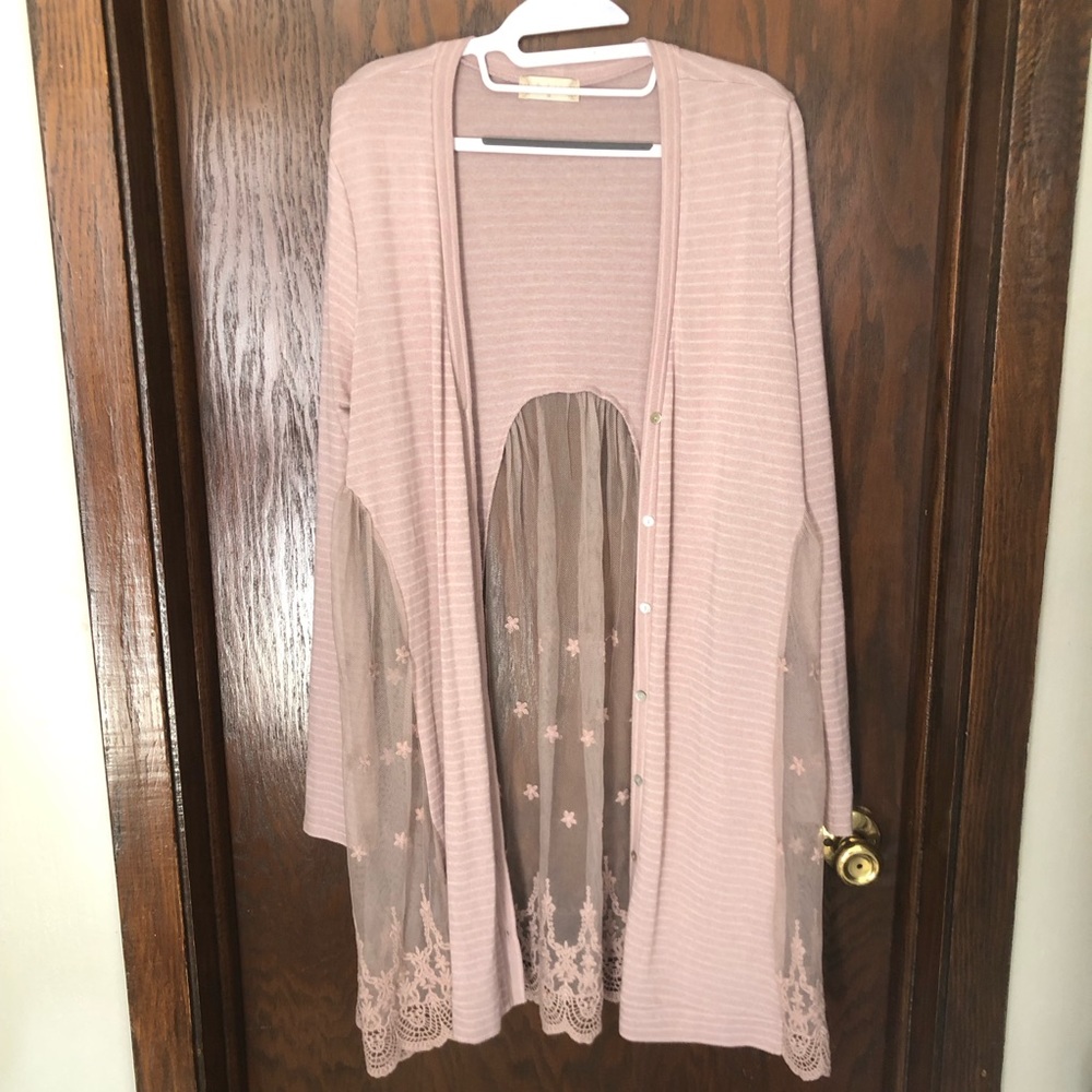 🌷altar’d state duster 🌷